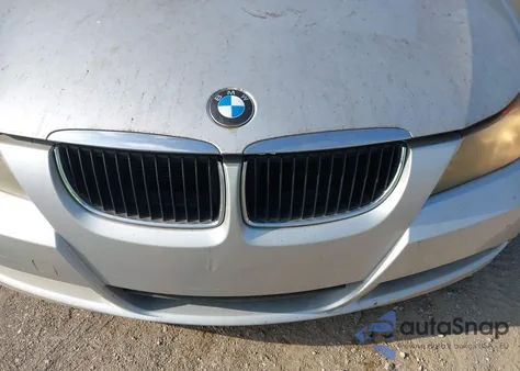 2007 BMW 328I z USA, uszkodzony, nr VIN WBAVA33537KX73892